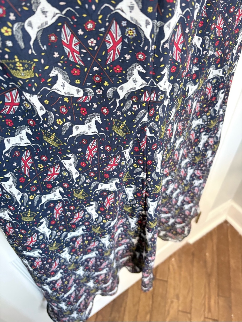 Boden Equestrian Union Jack Horse Print Midi Skirt Size US 12R - Picture 8 of 10